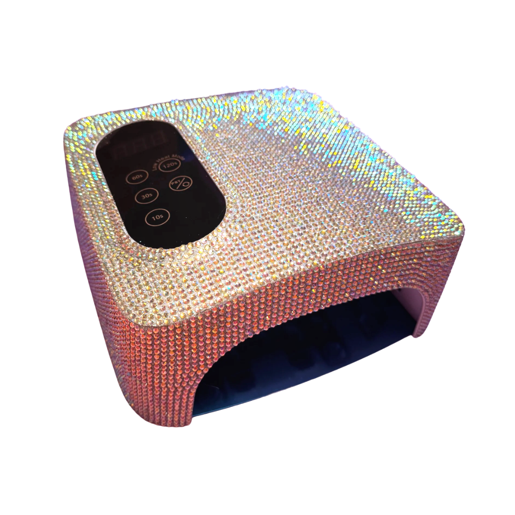 Crystal Edition: Studio Amelie UV/LED Lampe 48 W Crystal – mit Strasssteinen besetzte Profi-Lampe für Glamour und Effizienz.