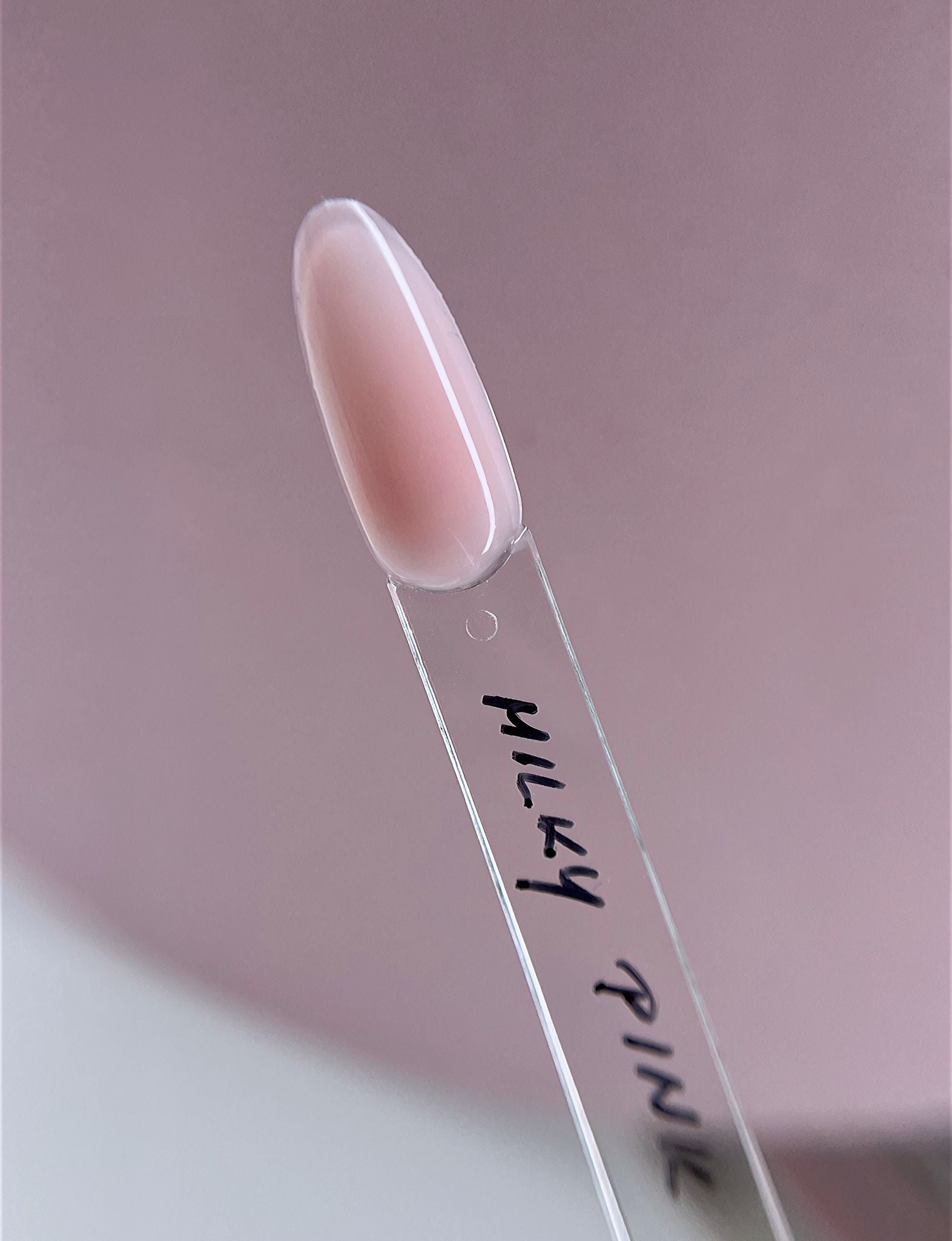 Studio Amelie Milky Pink Top Gel