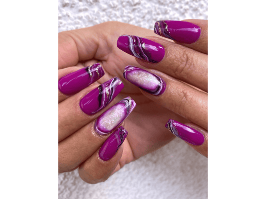 Steineffekt Nailart Schulung – Der neueste Trend für beeindruckende Designs - Studio Amelie