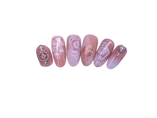 Wedding Design Nailart Kurs – Elegante Nägel für den schönsten Tag - Studio Amelie