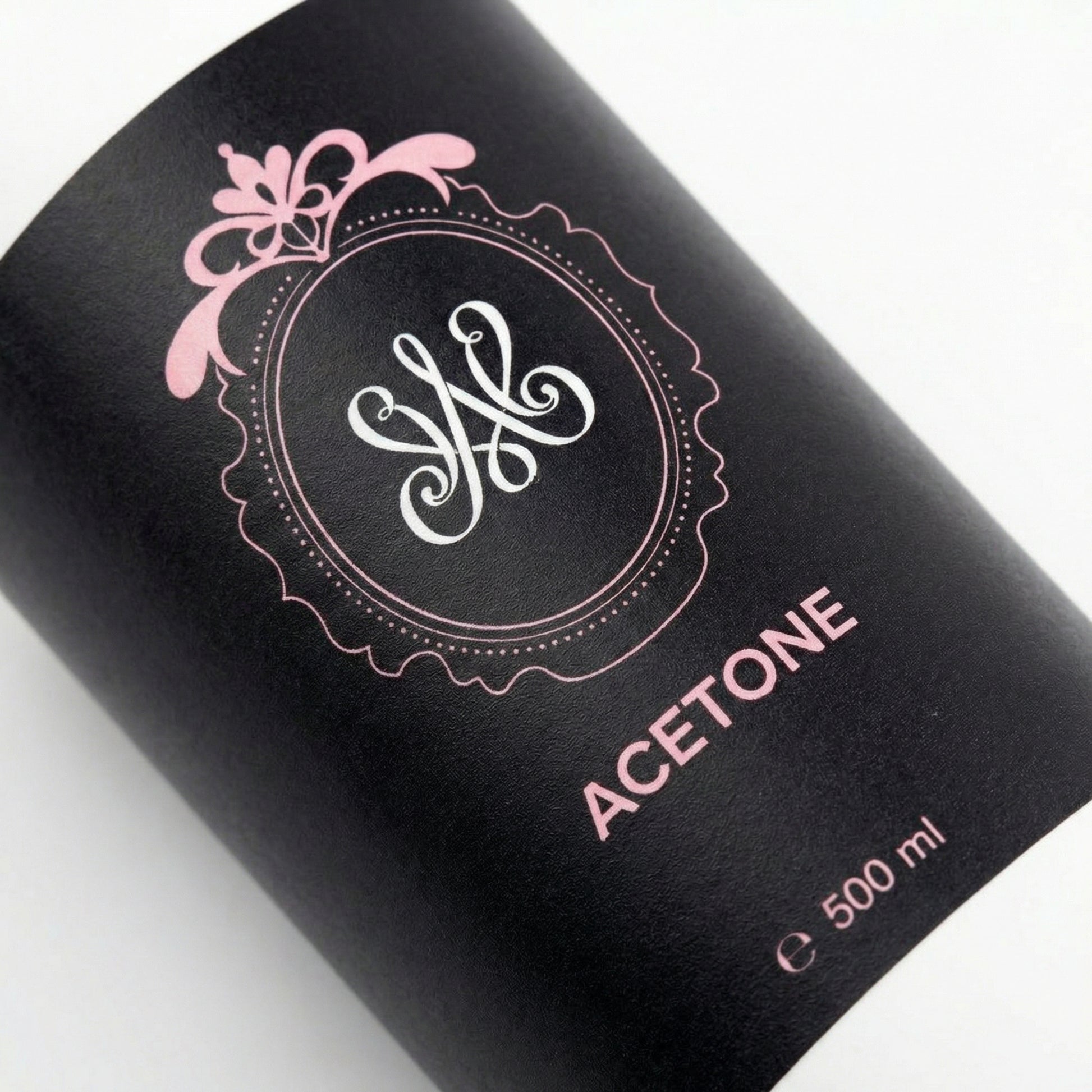 Nahaufnahme des Studio Amelie Acetone Etiketts – Profi-Qualität für Nagelstudios zur effektiven Entfettung des Naturnagels.