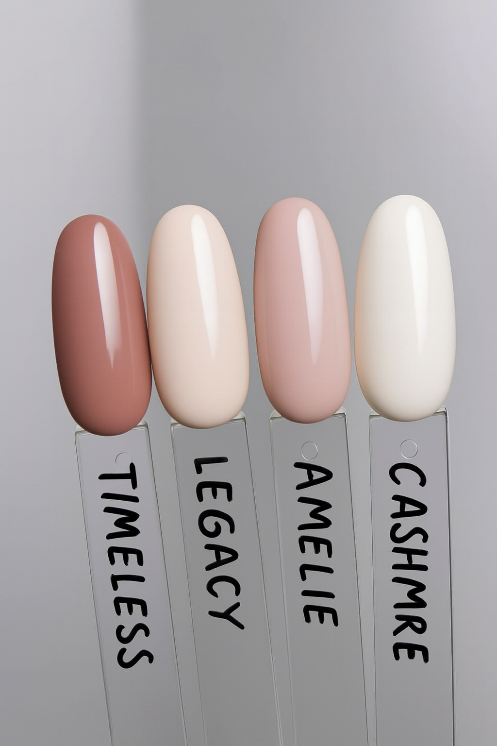 Rubber Base Gel Set Nude Old Money Collection mit vier eleganten Nude- und Rosétönen, Soak-Off, 4 × 15g