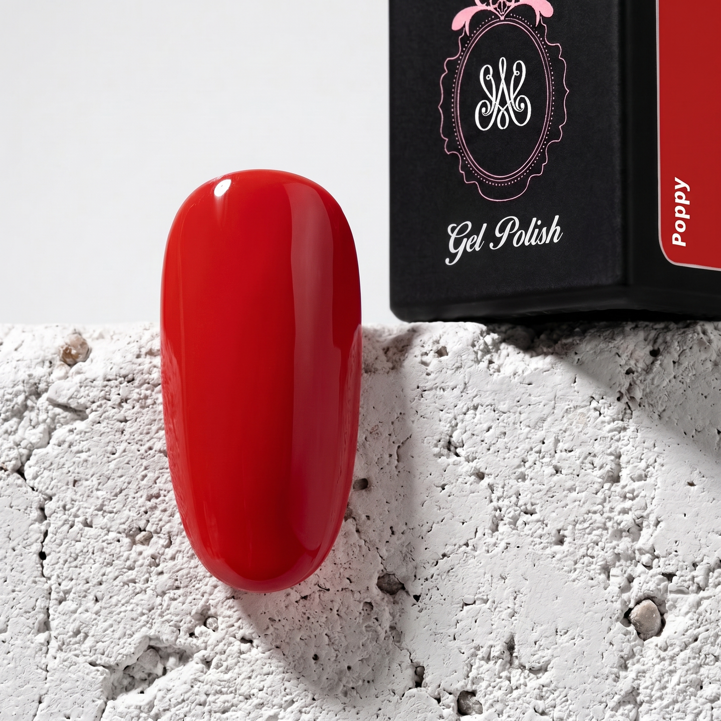 Studio Amelie Soak-Off Color Gel – Farbton Poppy, klares kühles Rot mit Hochglanzfinish