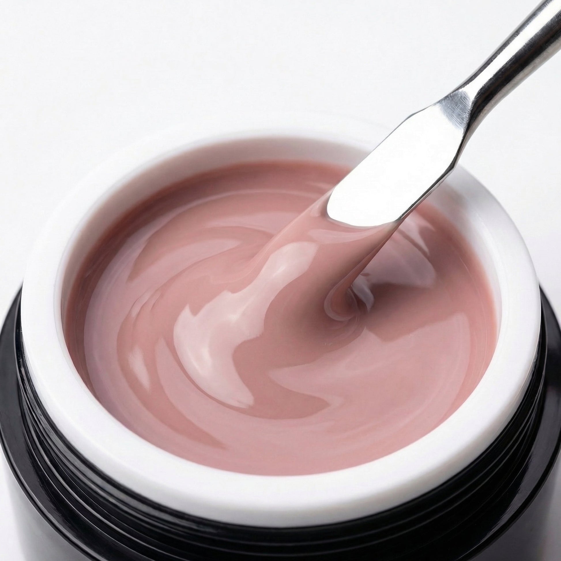 Studio Amelie Pure No-File Cover Gel – neutraler, klarer Nude-Ton für selbstglättende Modellagen ohne Nachfeilen.