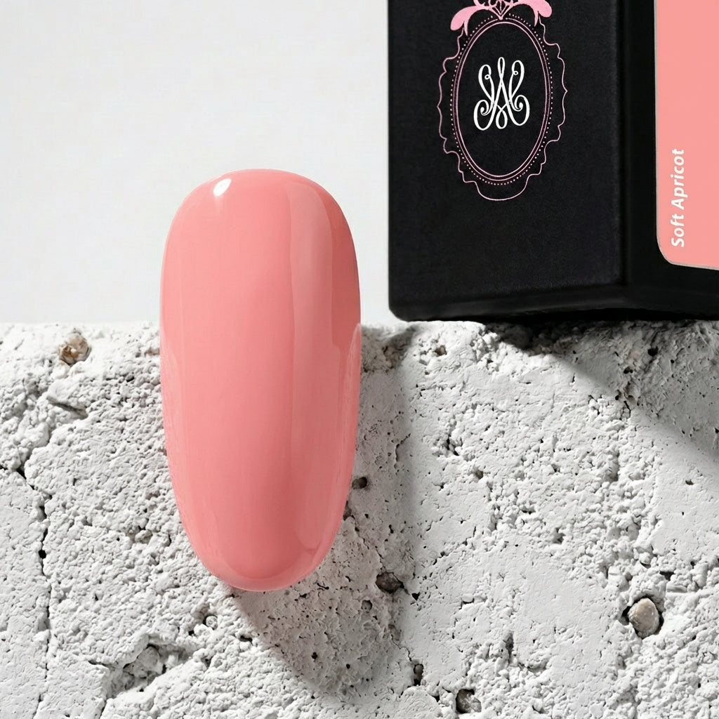Studio Amelie Soak‑Off Color Gel – Farbton Soft Apricot, sanftes Apricot, glänzend